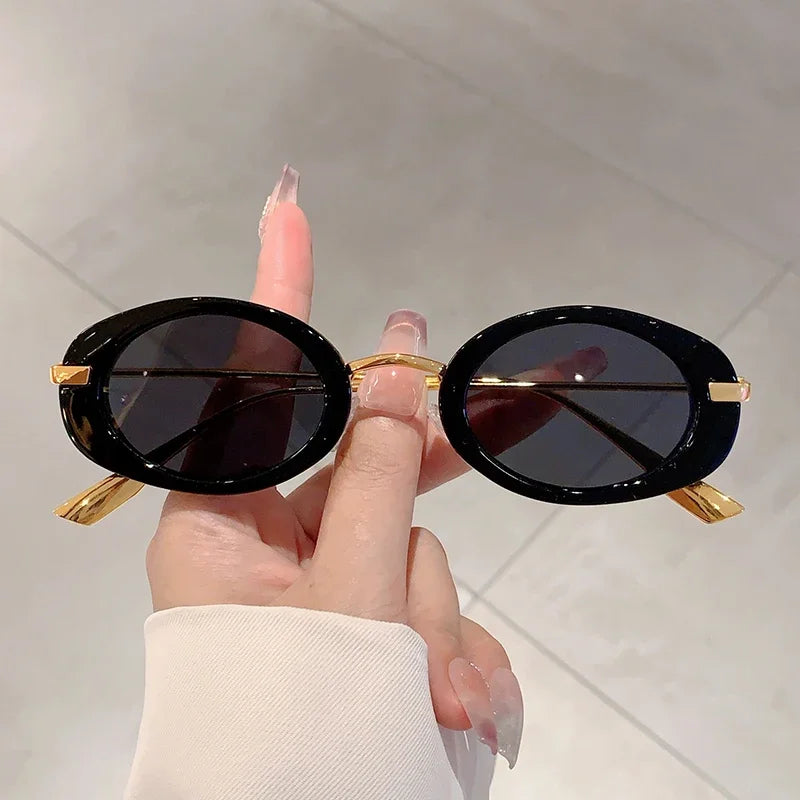 Lovelle Retro Oval Sunglasses