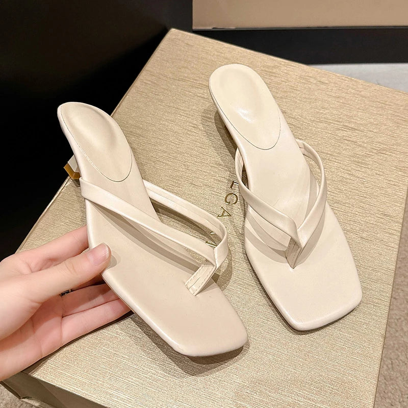 Lovelle Comfort Slides
